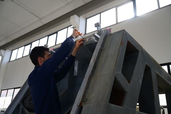 Reparto Assemblaggi e montaggi Luzzini Franco